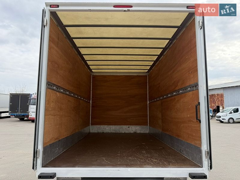 Вантажний фургон Renault Master 2021 в Вінниці