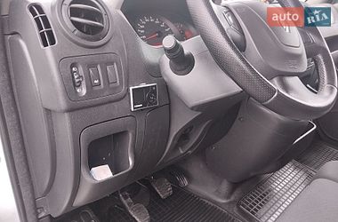 Эвакуатор Renault Master 2017 в Дубно