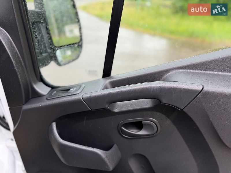 Вантажний фургон Renault Master 2019 в Дубні
