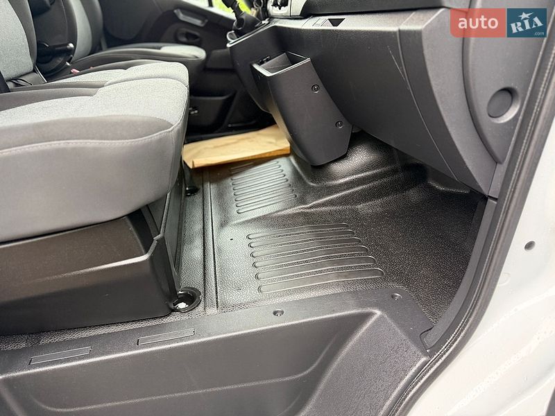 Вантажний фургон Renault Master 2019 в Дубні
