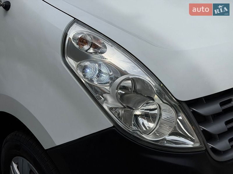 Автовоз Renault Master 2013 в Днепре