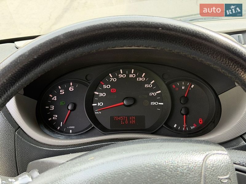 Автовоз Renault Master 2013 в Днепре