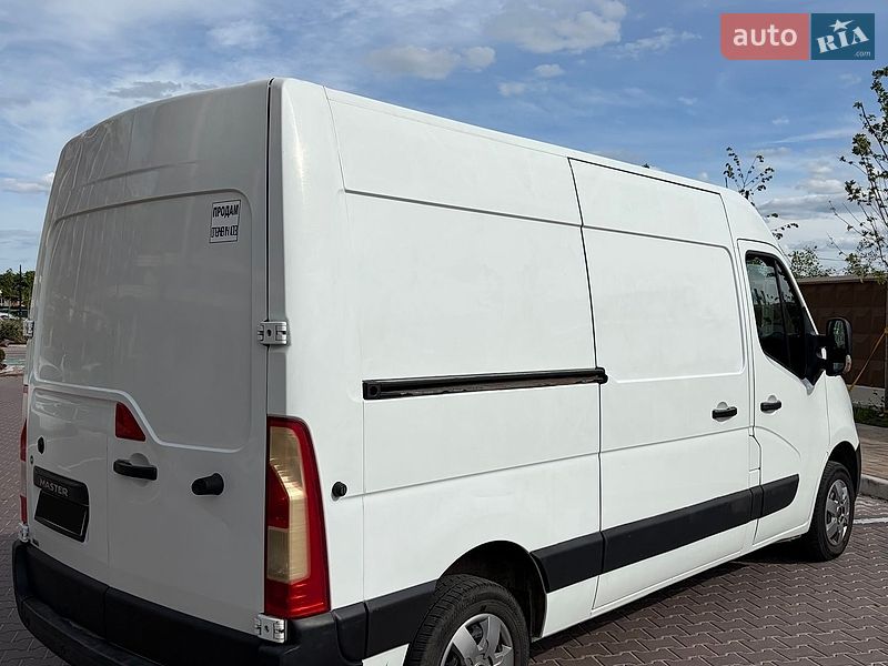 Грузовой фургон Renault Master 2016 в Киеве