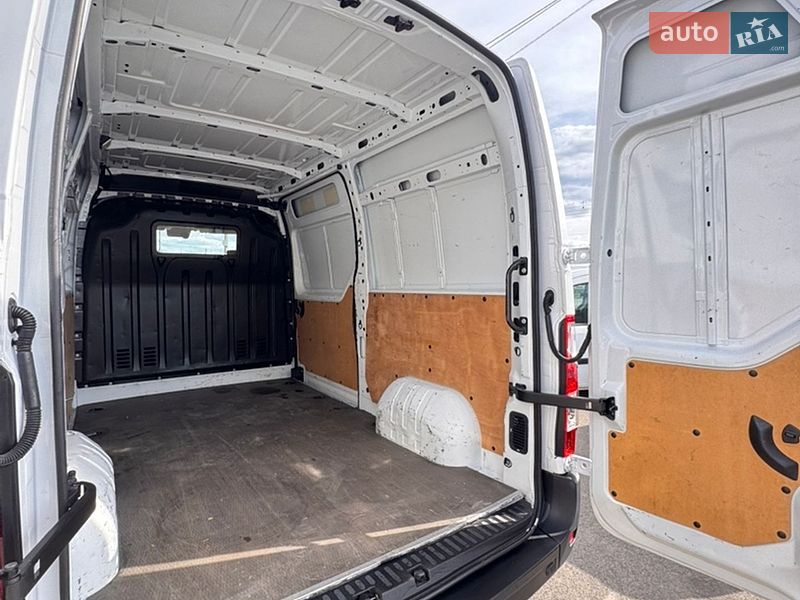 Грузовой фургон Renault Master 2021 в Киеве