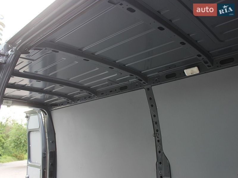 Микроавтобус грузовой (до 3,5т) Renault Master 2020 в Днепре