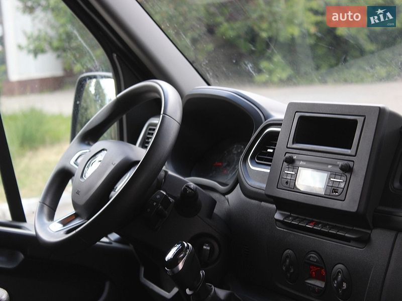 Мікроавтобус вантажний (до 3,5т) Renault Master 2020 в Дніпрі