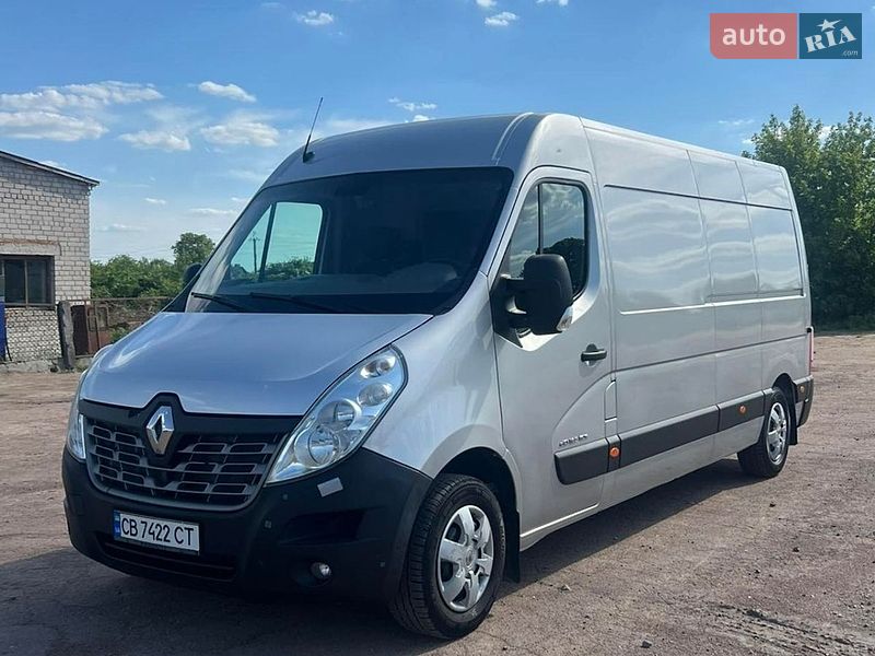 Вантажний фургон Renault Master 2014 в Чернігові