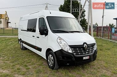 Вантажний фургон Renault Master 2017 в Львові