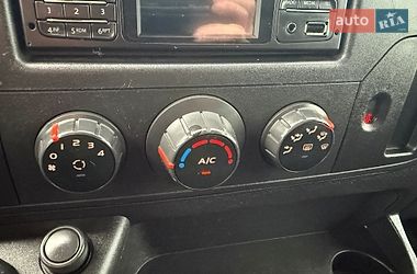 Вантажний фургон Renault Master 2017 в Львові