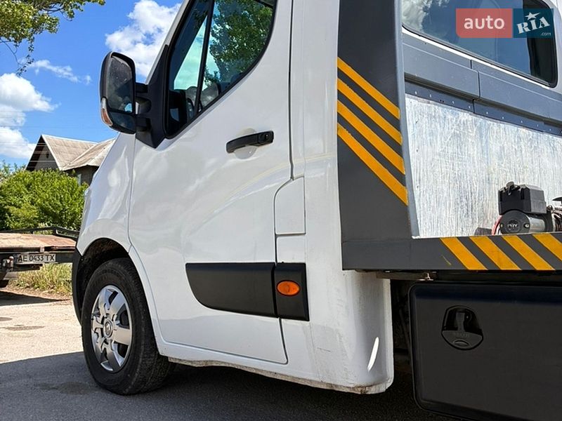Автовоз Renault Master 2011 в Запоріжжі