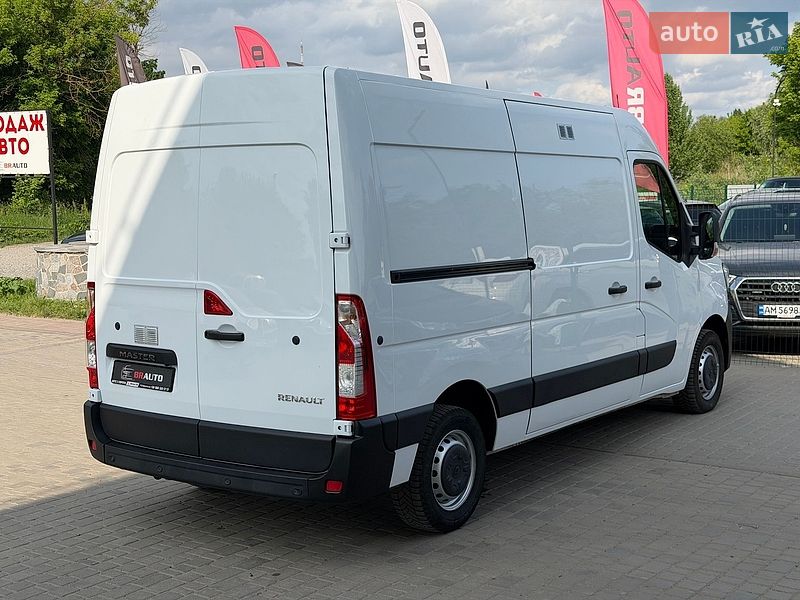 Вантажний фургон Renault Master 2022 в Бердичеві