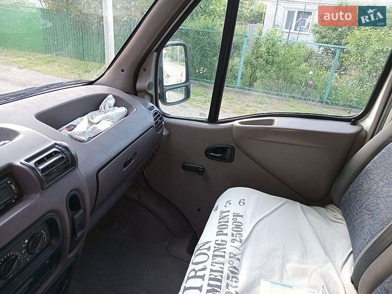 Мінівен Renault Master 1998 в Смілі