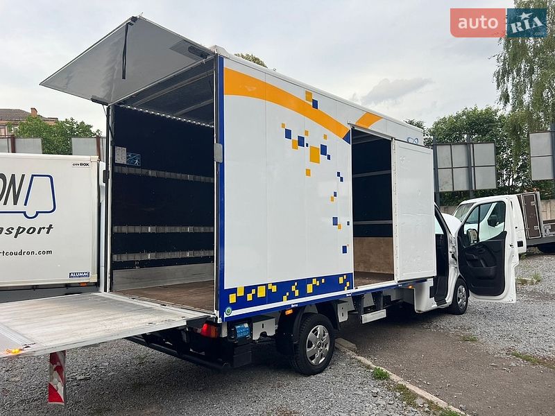 Інші вантажівки Renault Master 2023 в Рівному