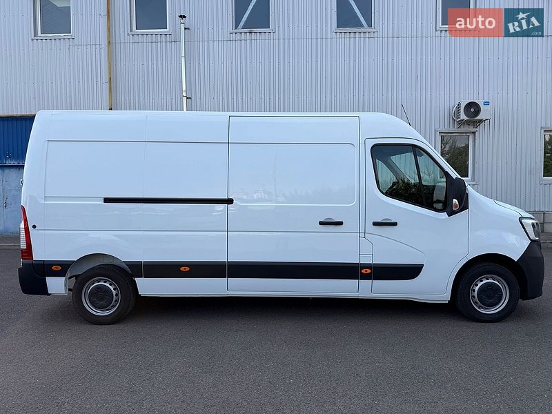Вантажний фургон Renault Master 2022 в Ковелі