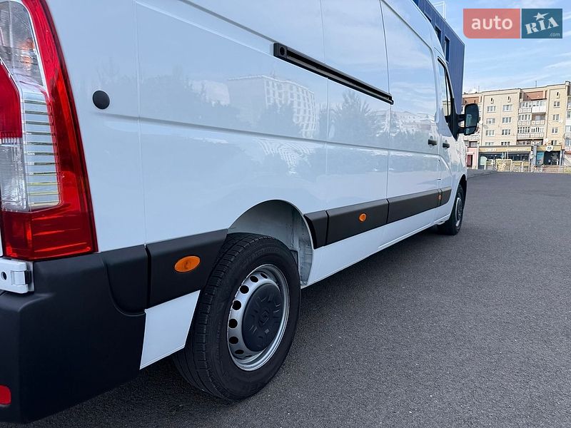 Вантажний фургон Renault Master 2022 в Ковелі