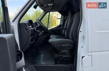 Вантажний фургон Renault Master 2022 в Ковелі