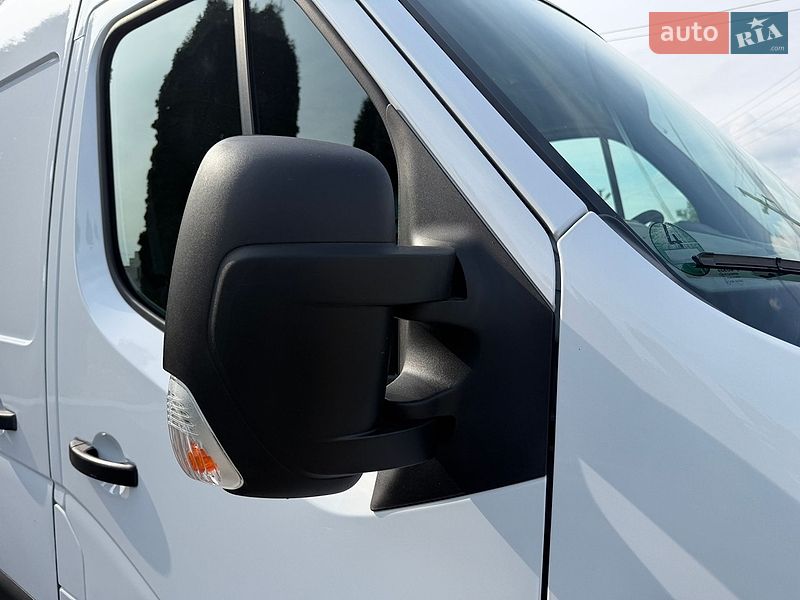 Вантажний фургон Renault Master 2021 в Дубні