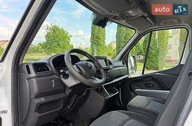 Вантажний фургон Renault Master 2021 в Дубні