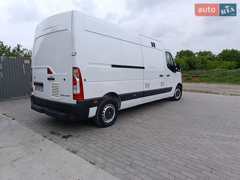 Вантажний фургон Renault Master 2020 в Радехові