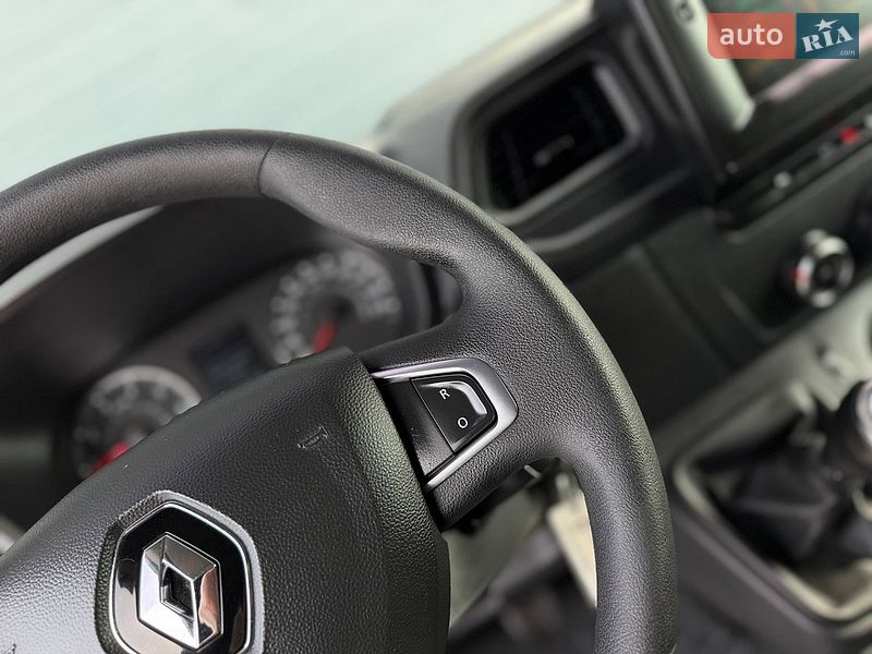 Мікроавтобус вантажний (до 3,5т) Renault Master 2021 в Дубні