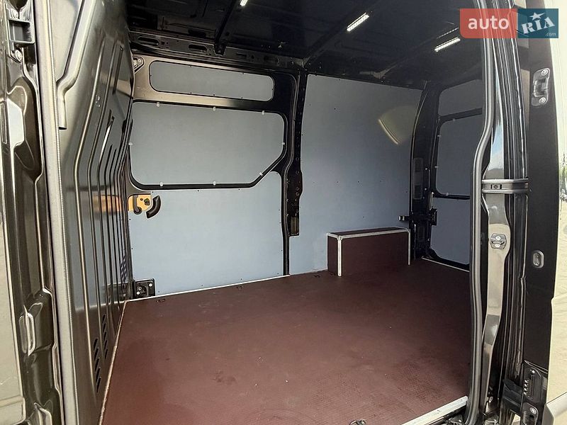 Мікроавтобус вантажний (до 3,5т) Renault Master 2021 в Дубні