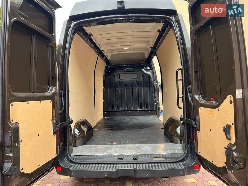Грузовой фургон Renault Master 2019 в Тернополе