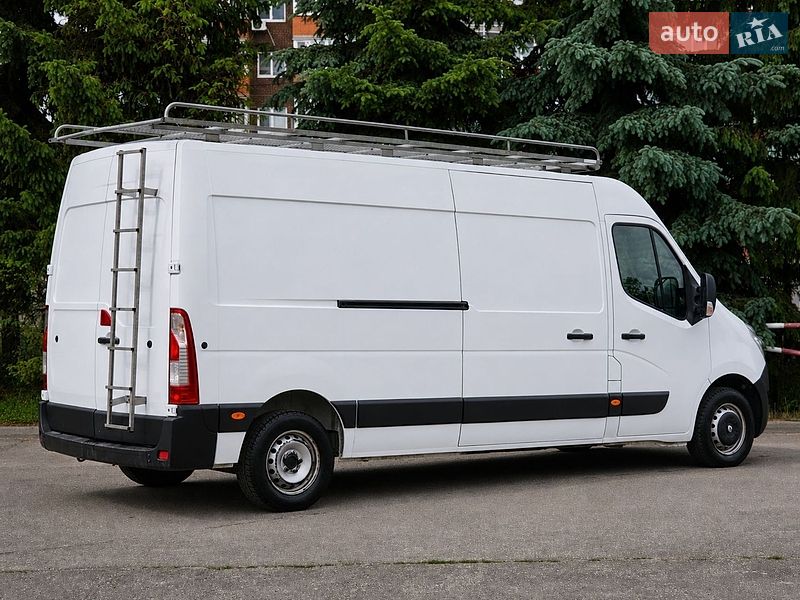 Грузовой фургон Renault Master 2017 в Тернополе