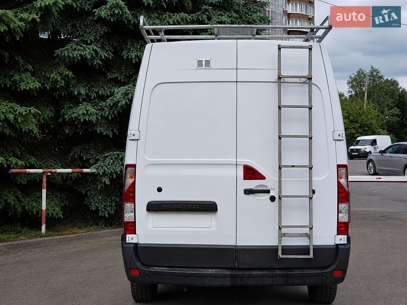 Грузовой фургон Renault Master 2017 в Тернополе