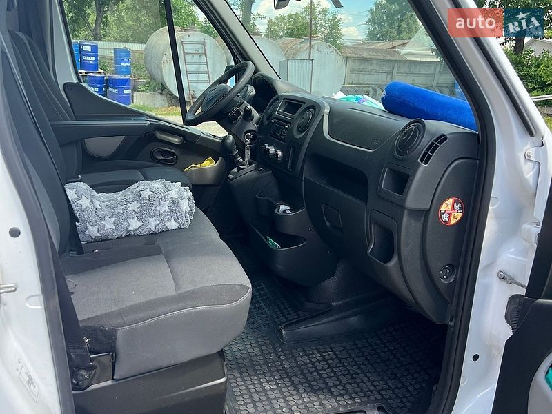 Микроавтобус грузовой (до 3,5т) Renault Master 2018 в Ивано-Франковске