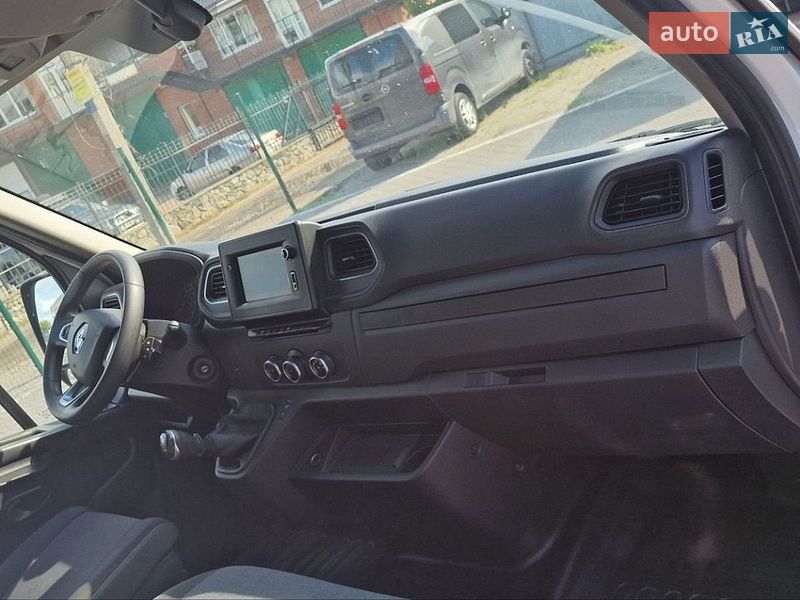 Вантажний фургон Renault Master 2020 в Бердичеві