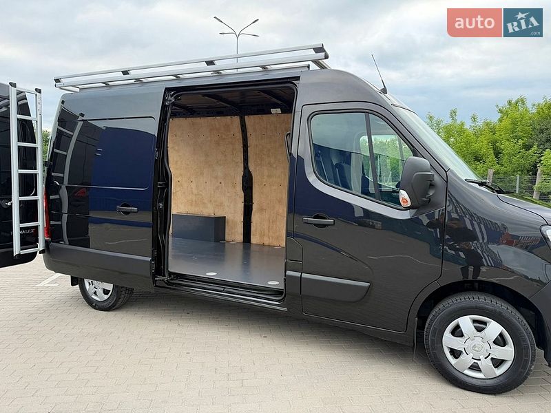 Грузовой фургон Renault Master 2021 в Дубно