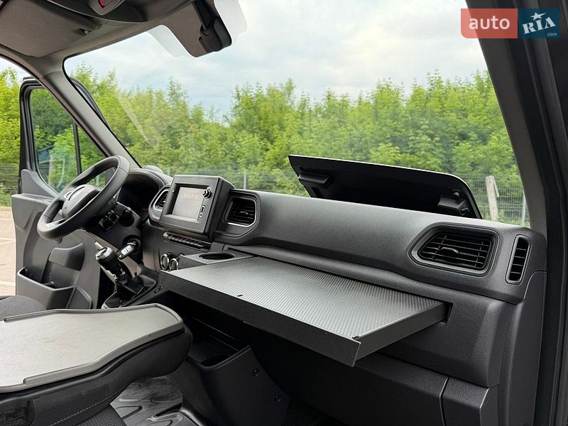 Грузовой фургон Renault Master 2021 в Дубно