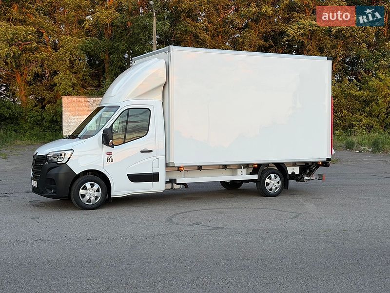Грузовой фургон Renault Master 2020 в Дубно
