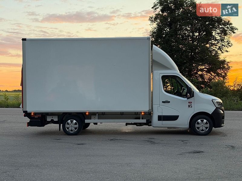 Грузовой фургон Renault Master 2020 в Дубно