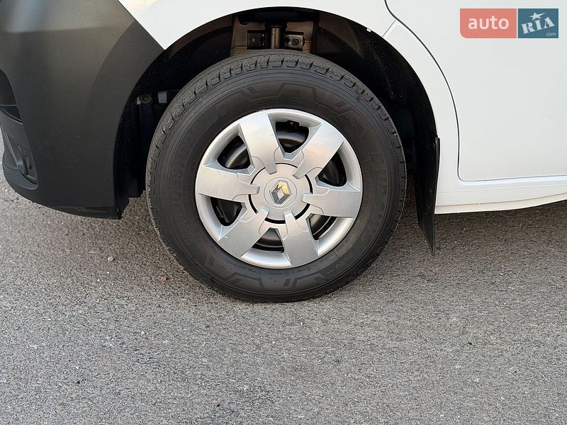 Грузовой фургон Renault Master 2020 в Дубно
