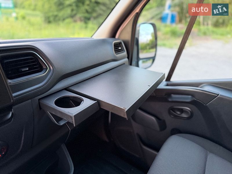 Грузовой фургон Renault Master 2020 в Дубно