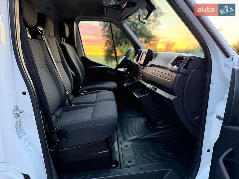 Грузовой фургон Renault Master 2020 в Дубно
