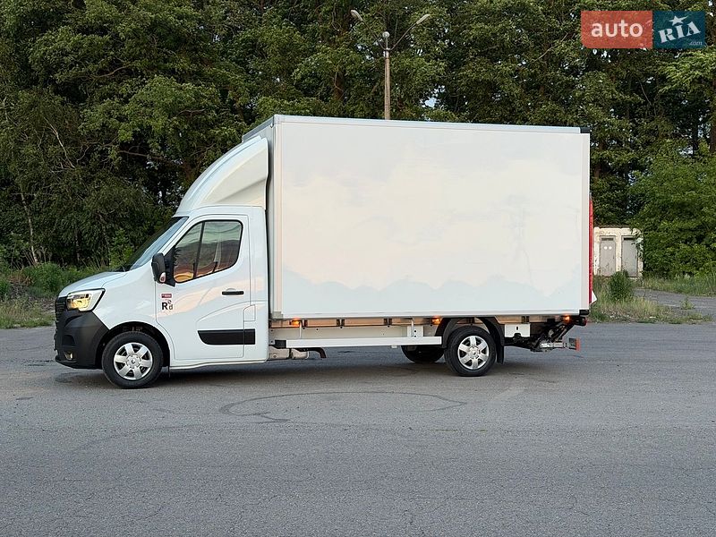 Грузовой фургон Renault Master 2020 в Дубно