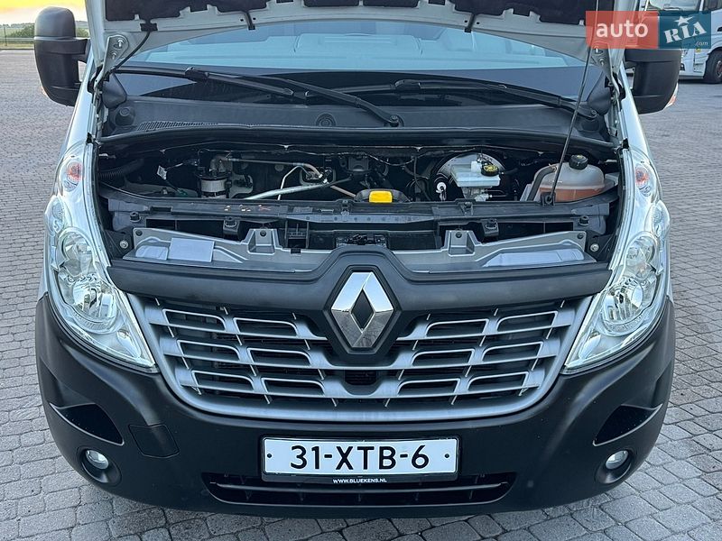 Грузовой фургон Renault Master 2017 в Тернополе