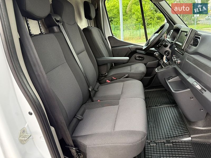 Вантажний фургон Renault Master 2023 в Дубні фото 67 Вантажний фургон Renault Master 2023 в Дубні