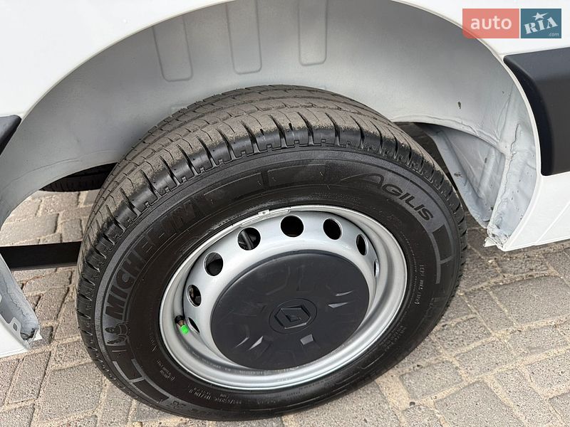 Вантажний фургон Renault Master 2023 в Дубні фото 77 Вантажний фургон Renault Master 2023 в Дубні