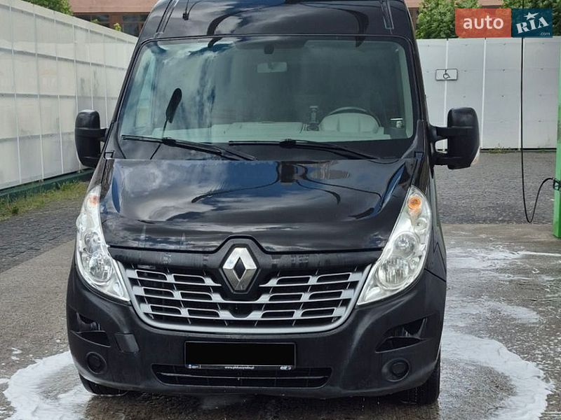 Грузовой фургон Renault Master 2016 в Броварах