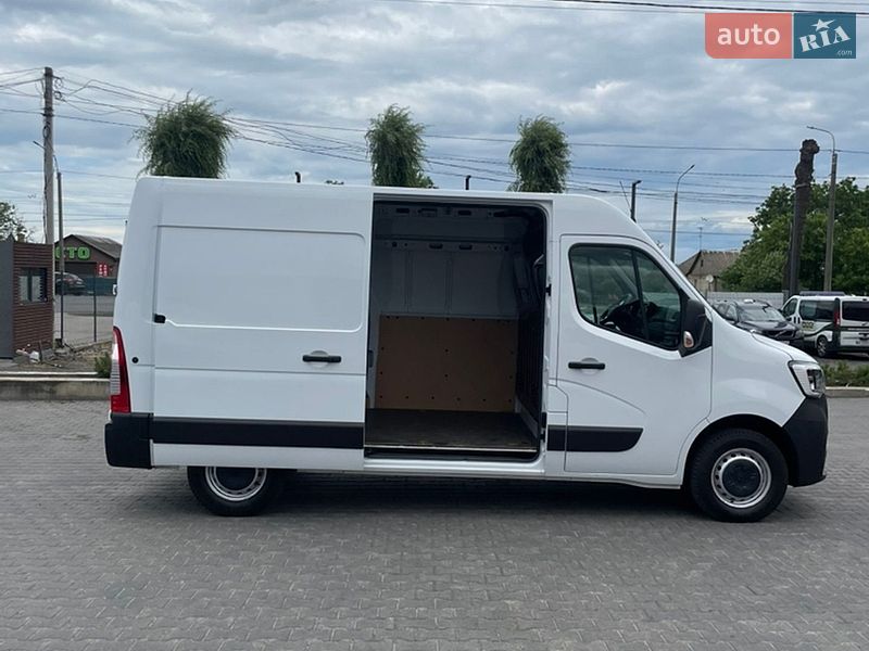 Грузовой фургон Renault Master 2022 в Луцке