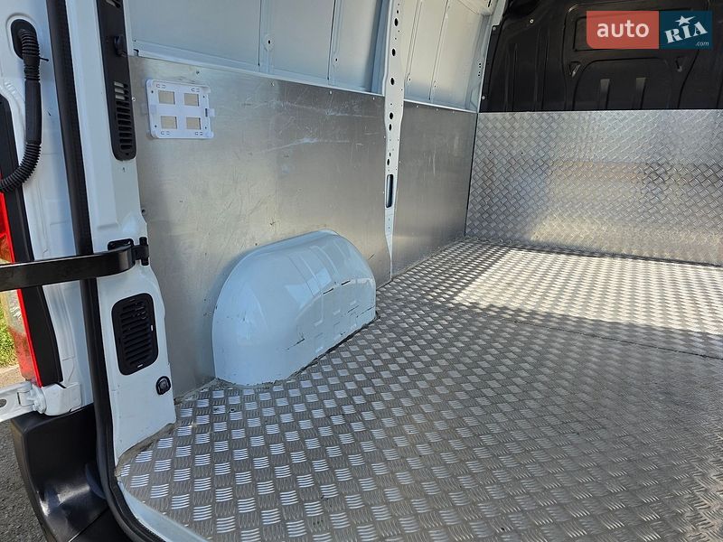 Грузовой фургон Renault Master 2021 в Одессе
