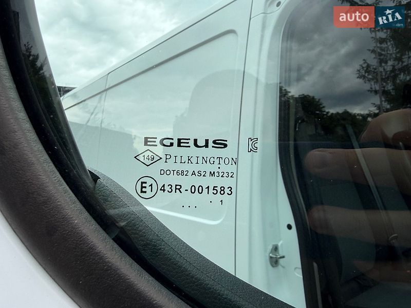 Грузовой фургон Renault Master 2021 в Луцке