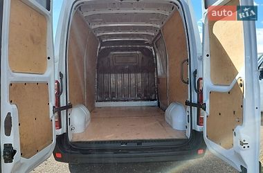 Вантажний фургон Renault Master 2022 в Івано-Франківську