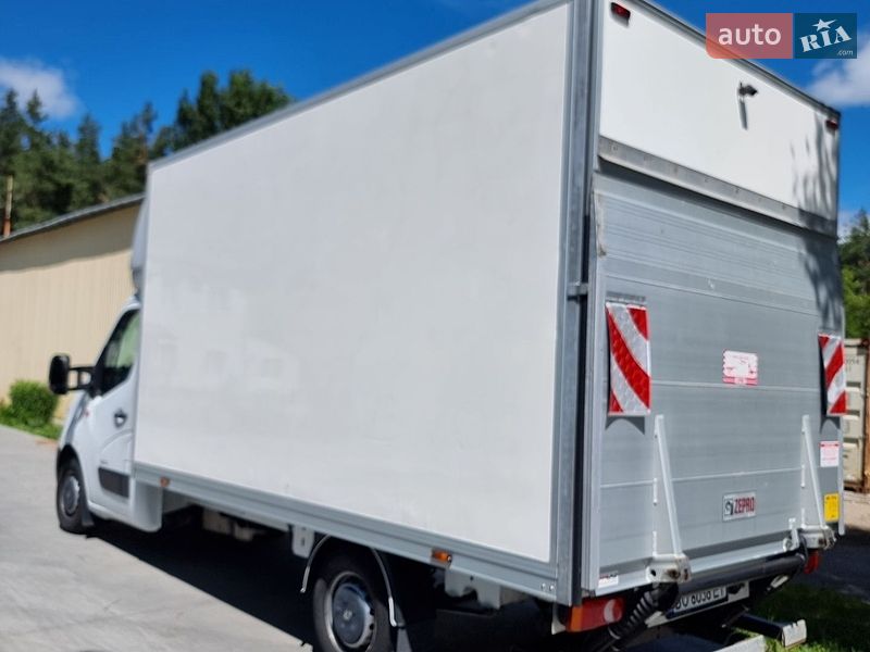 Микроавтобус грузовой (до 3,5т) Renault Master 2017 в Василькове