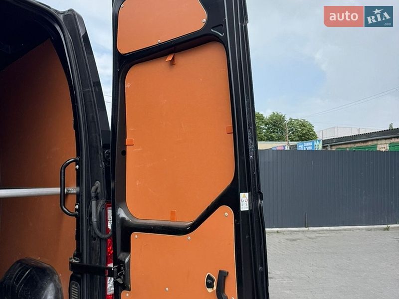 Мікроавтобус вантажний (до 3,5т) Renault Master 2021 в Рівному