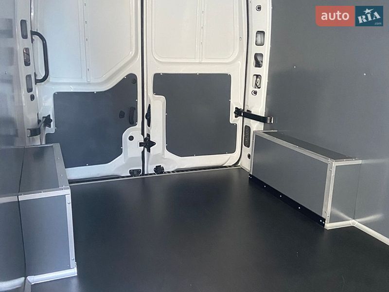 Грузовой фургон Renault Master 2020 в Хмельницком