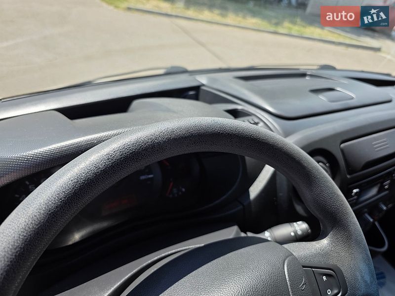 Грузовой фургон Renault Master 2019 в Одессе